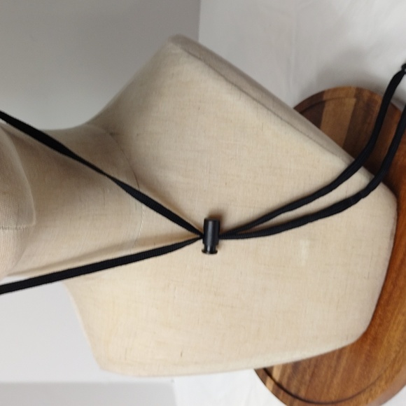 Adidas Areoready Victory Bucket Hat Black Adjustable Chin Strap - Picture 11 of 12